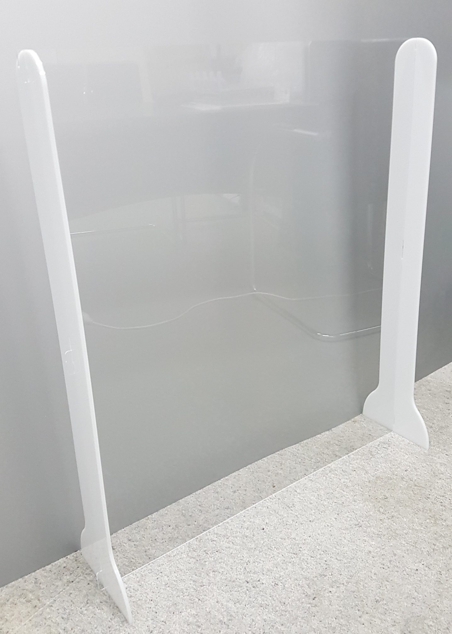 Standard free-standing sneeze guard manufactured from 3mm clear acrylic and 6mm opal acrylic