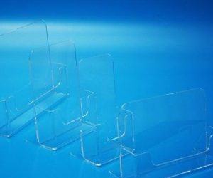 Brochure Holders Free standing, counter top clear acrylic brochure holders in a range of sizes