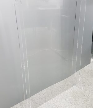 Standard free-standing sneeze guard manufactured from 3mm clear acrylic and 6mm clear acrylic